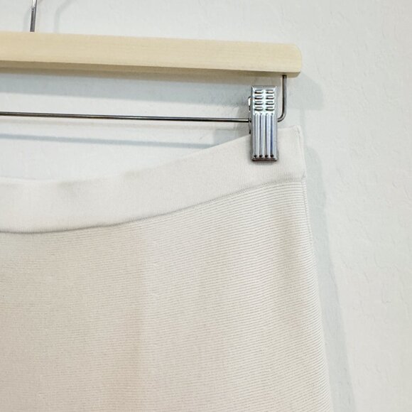Zara Knit High Rise A-Line Elastic Waist Flutter Mini Skirt Stretch Cream Large - Picture 3 of 8
